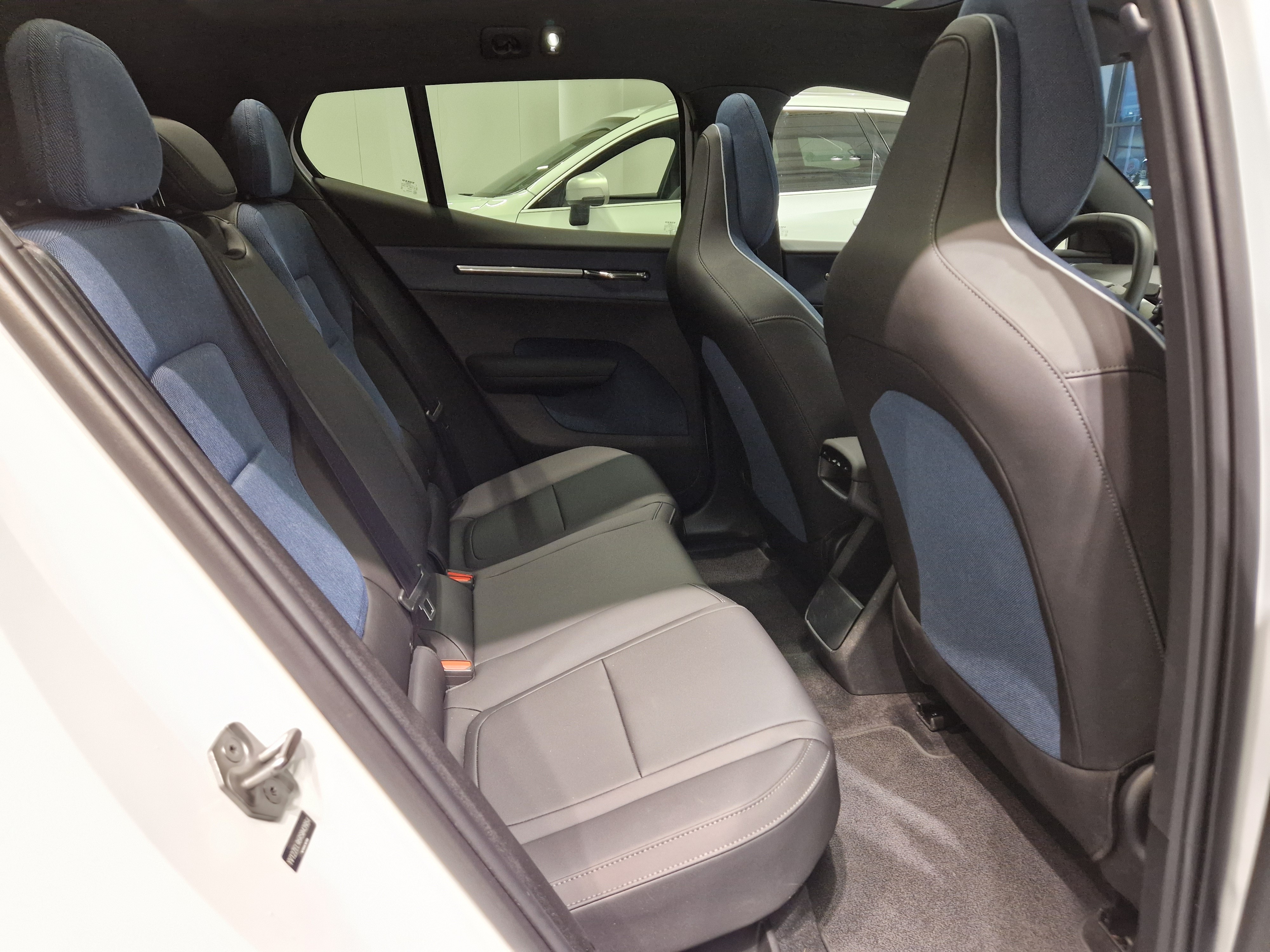 Volvo EX30 SINGLE EXTENDED RANGE ULTRA