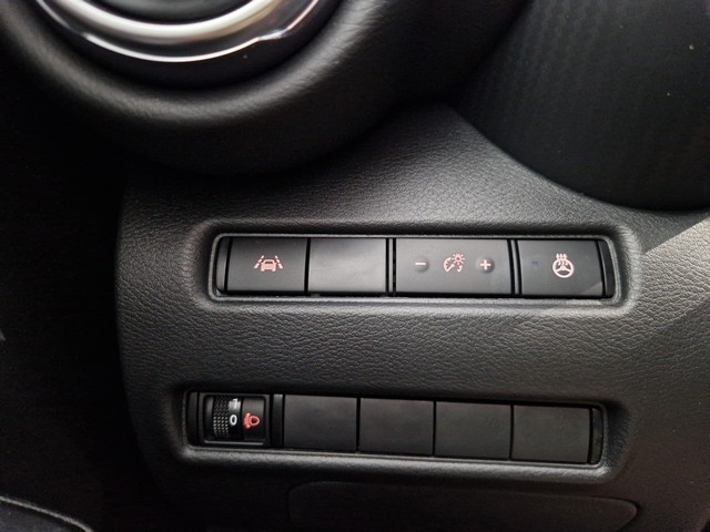 Nissan JUKE DIG-T 143HP 4AMT N-CONNECTA + NAVI HEV