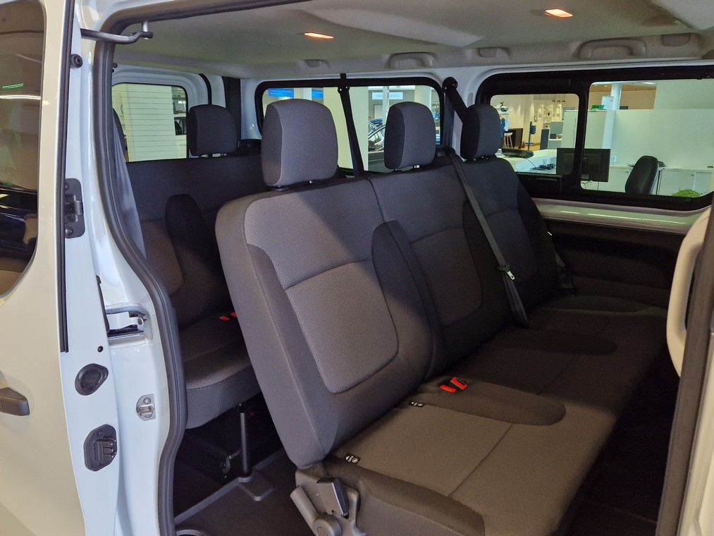 Renault TRAFIC COMBI BLUE DCI 150 EDC-AUT. L2H1