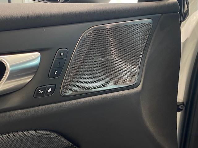 Volvo V60 T8 AWD LONG RANGE ULTRA DARK AUT.