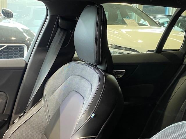 Volvo V60 T8 AWD LONG RANGE ULTRA DARK AUT.