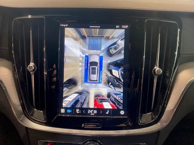 Volvo V60 T8 AWD LONG RANGE ULTRA DARK AUT.