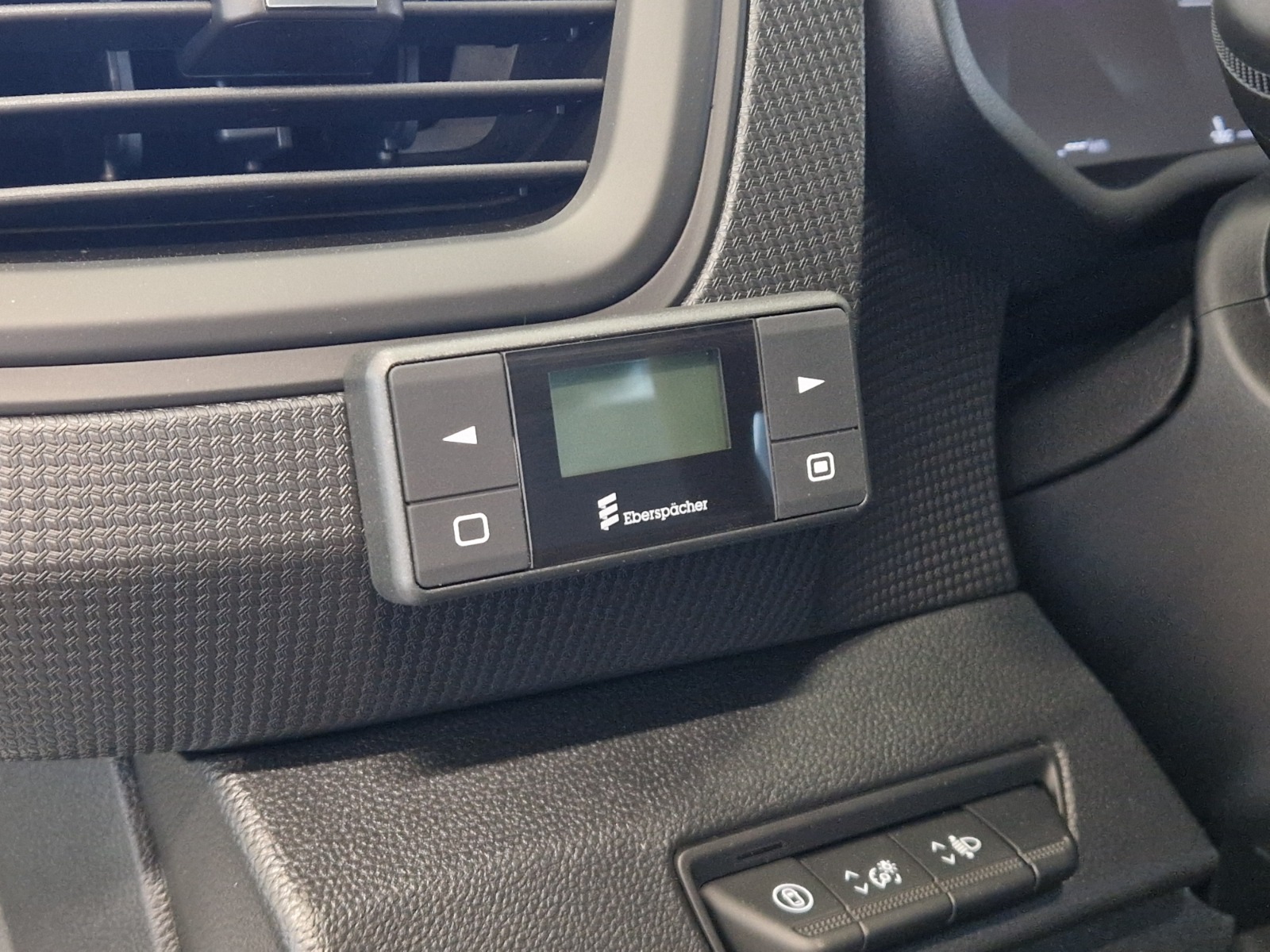 Renault TRAFIC BLUE DCI 150 EAG9 L2H1 6,7M3 NORDIC EDITION.