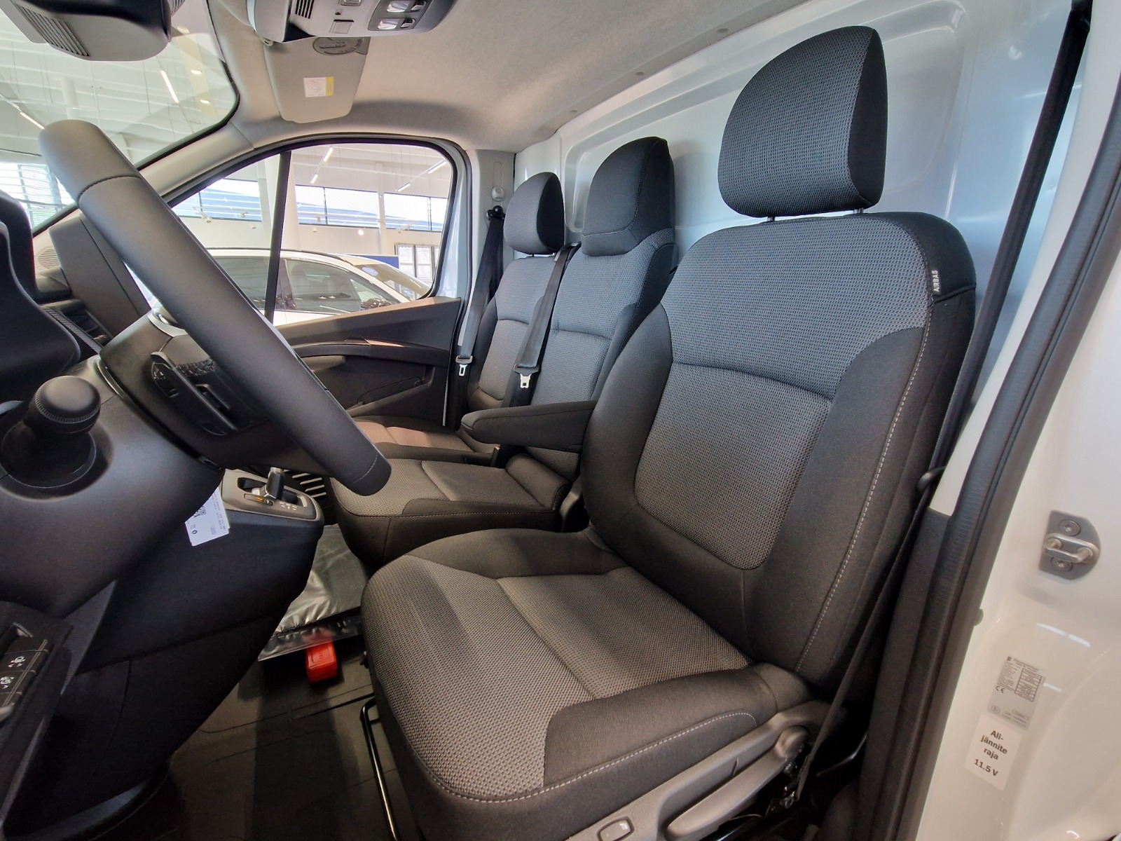 Renault TRAFIC BLUE DCI 150 EAG9 L2H1 6,7M3 NORDIC EDITION.