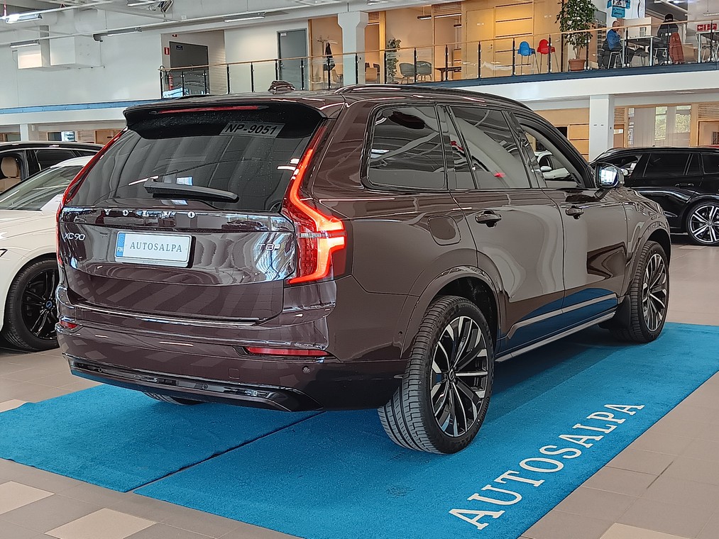 Volvo XC90 T8 AWD LONG RANGE HIGH PERFORMANCE ULTRA DARK