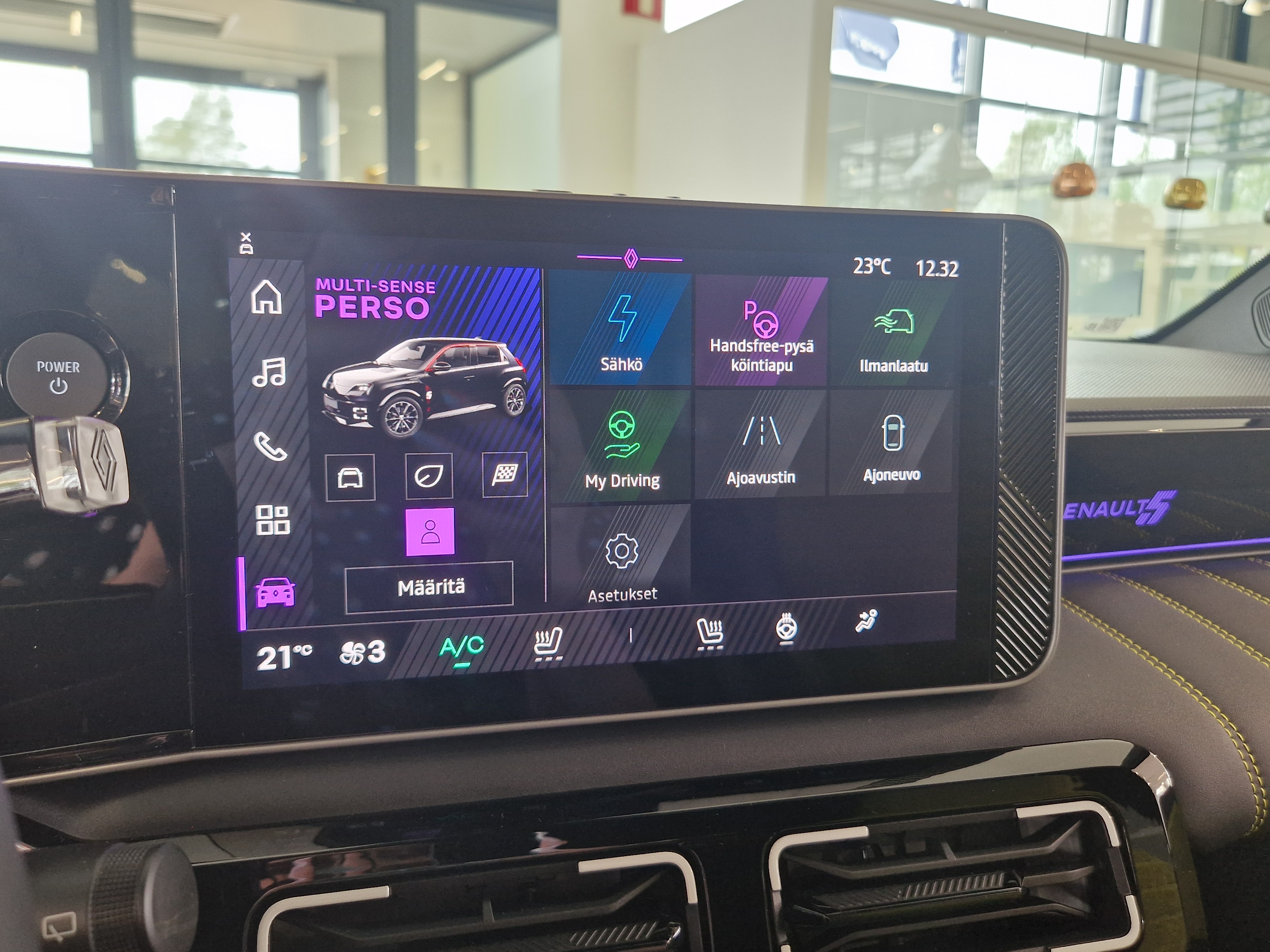 Renault 5 E-TECH ELECTRIC 150HV COMFORT RANGE ICONIC CINQ.