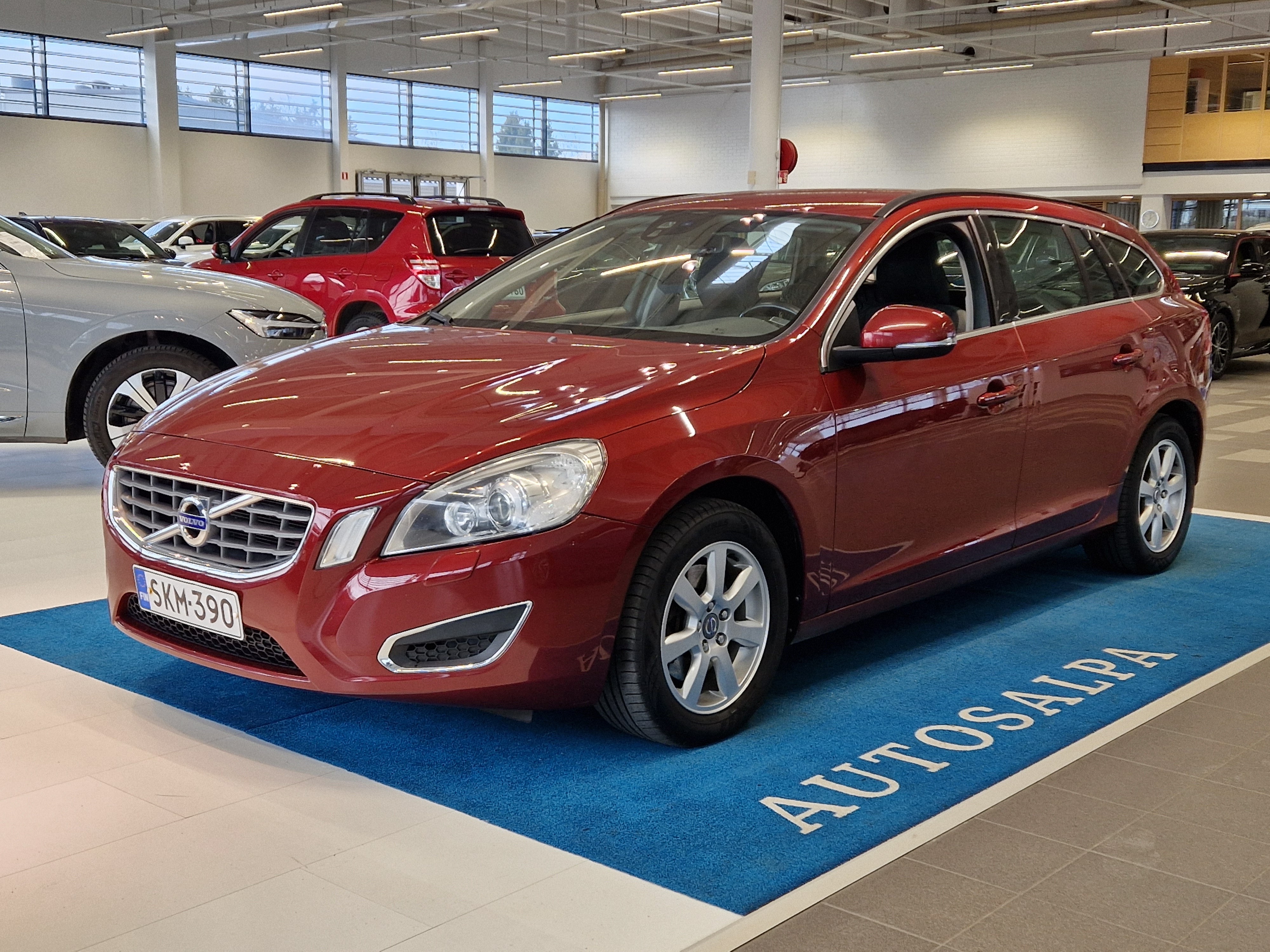 Volvo V60 D3 MOMENTUM BUSINESS AUT