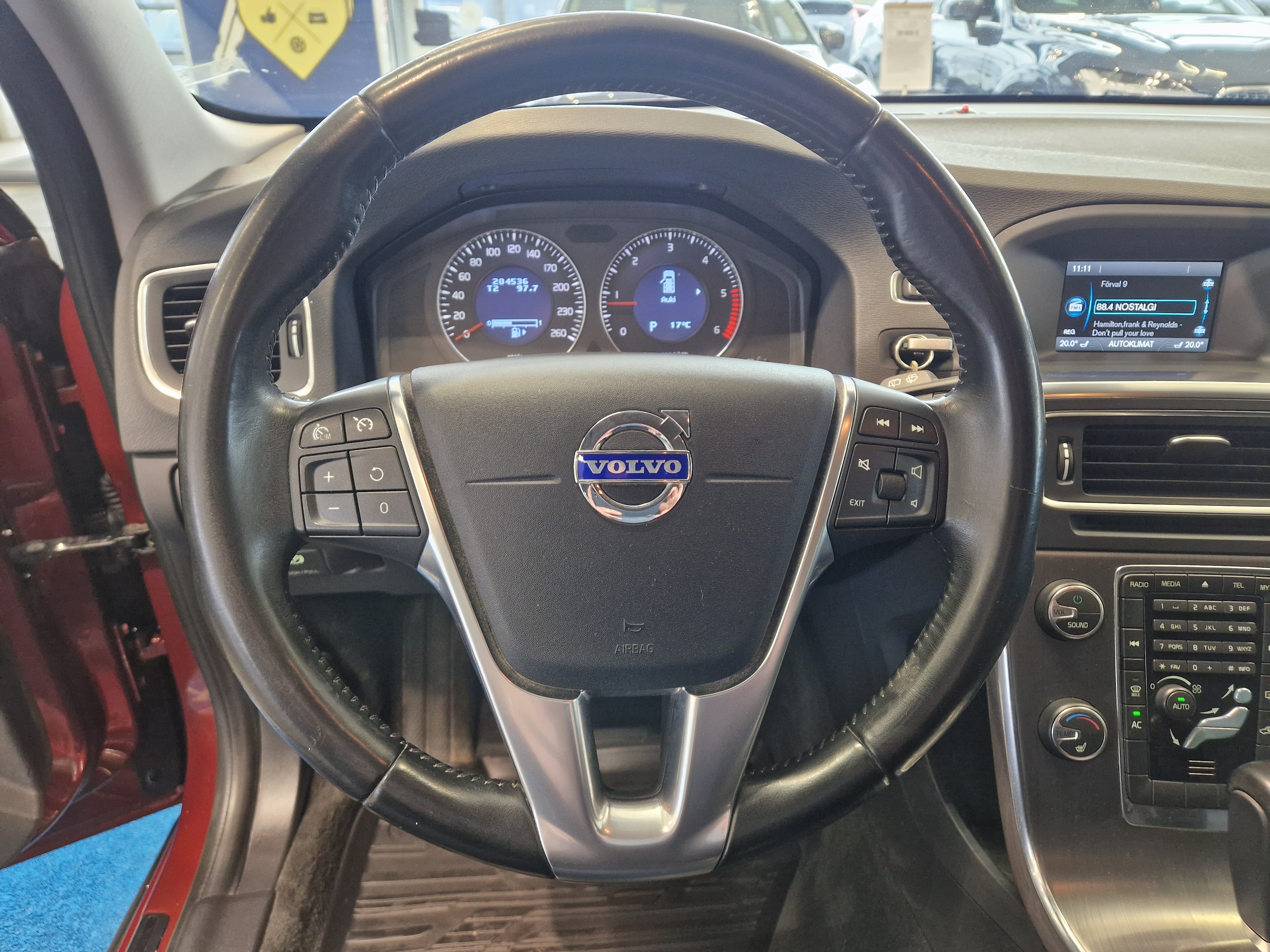 Volvo V60 D3 MOMENTUM BUSINESS AUT
