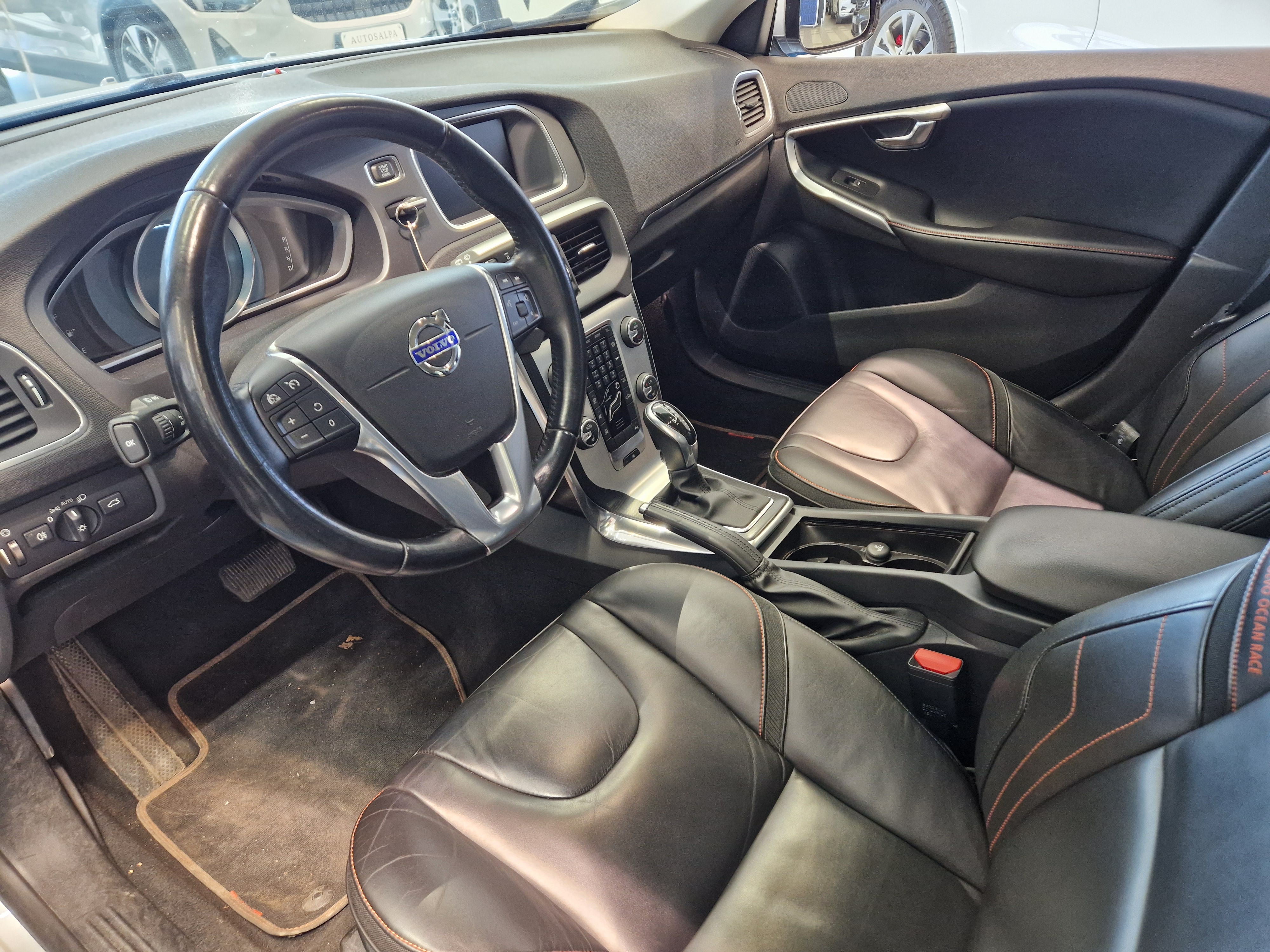 Volvo V40 D2 OCEAN RACE BUSINESS AUT