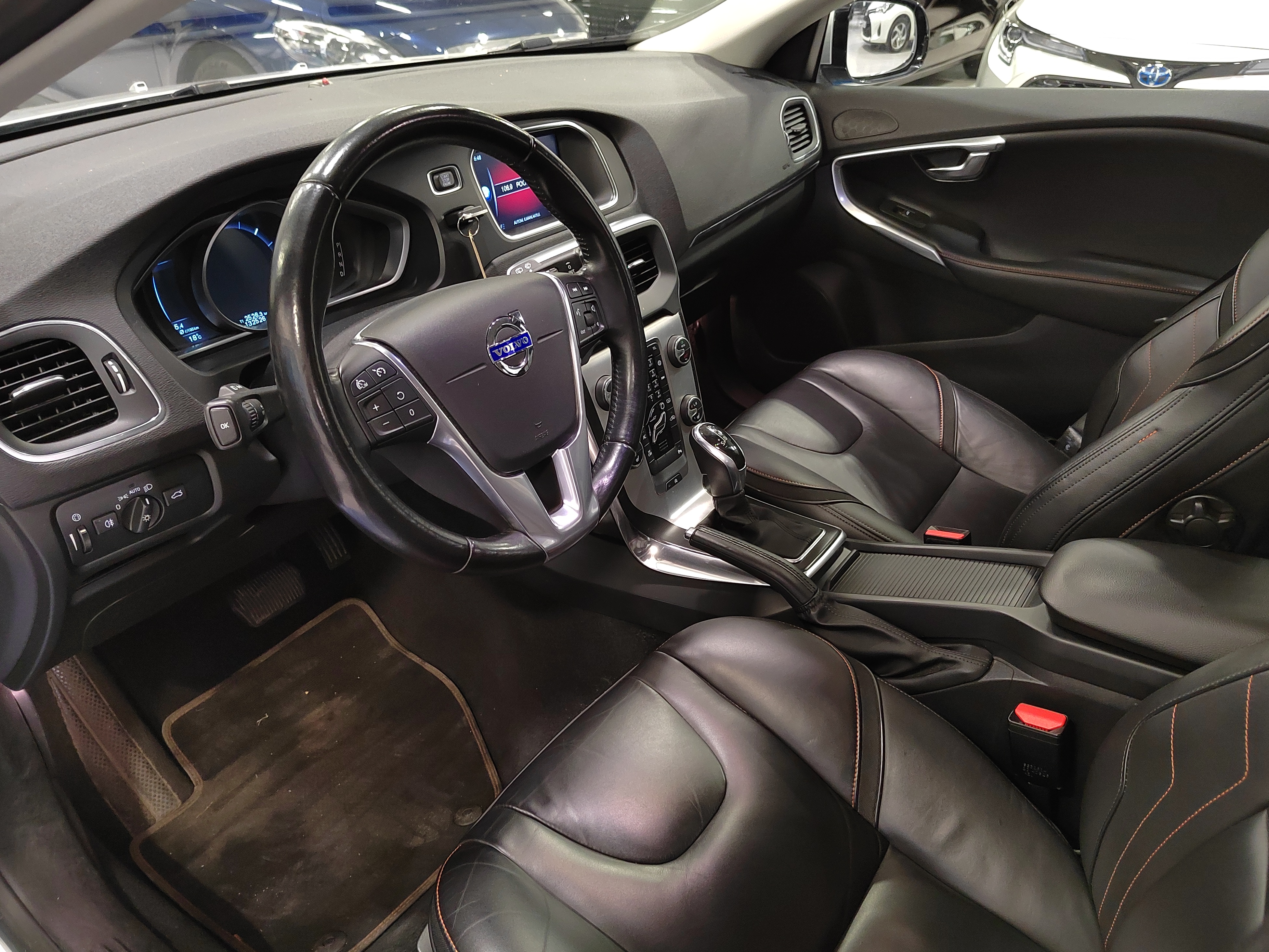 Volvo V40 D2 OCEAN RACE BUSINESS AUT