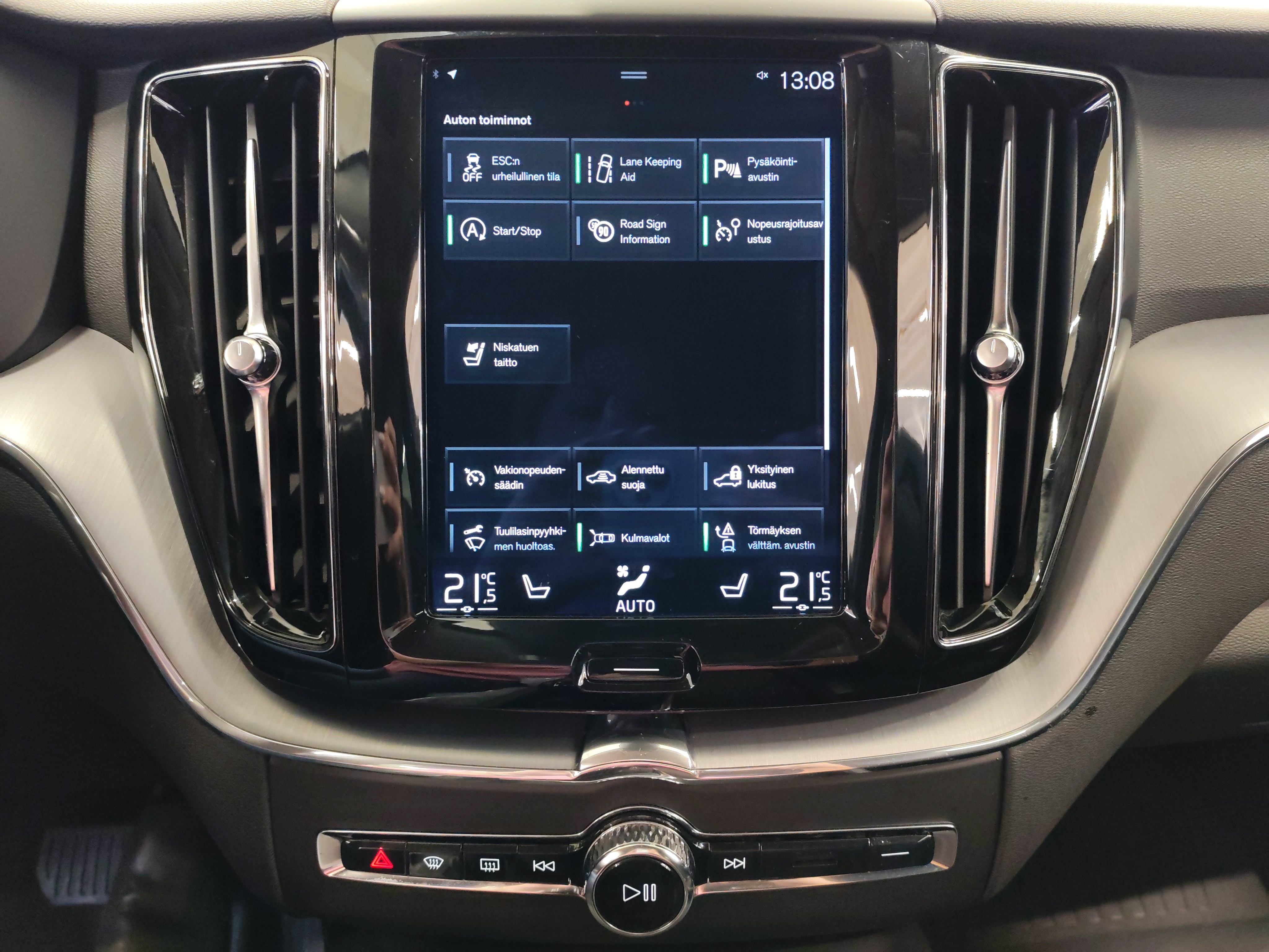 Volvo XC60 D4 AWD MOMENTUM AUT