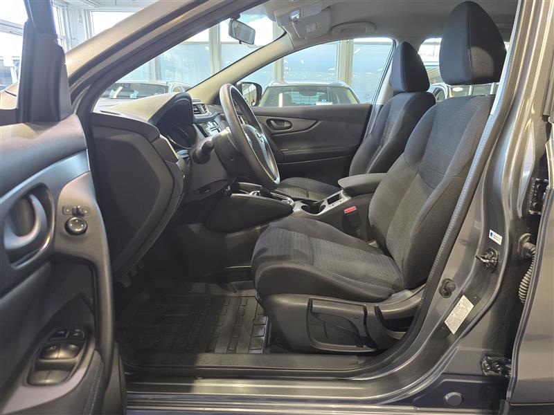 Nissan Qashqai 2016, kuva 6/24