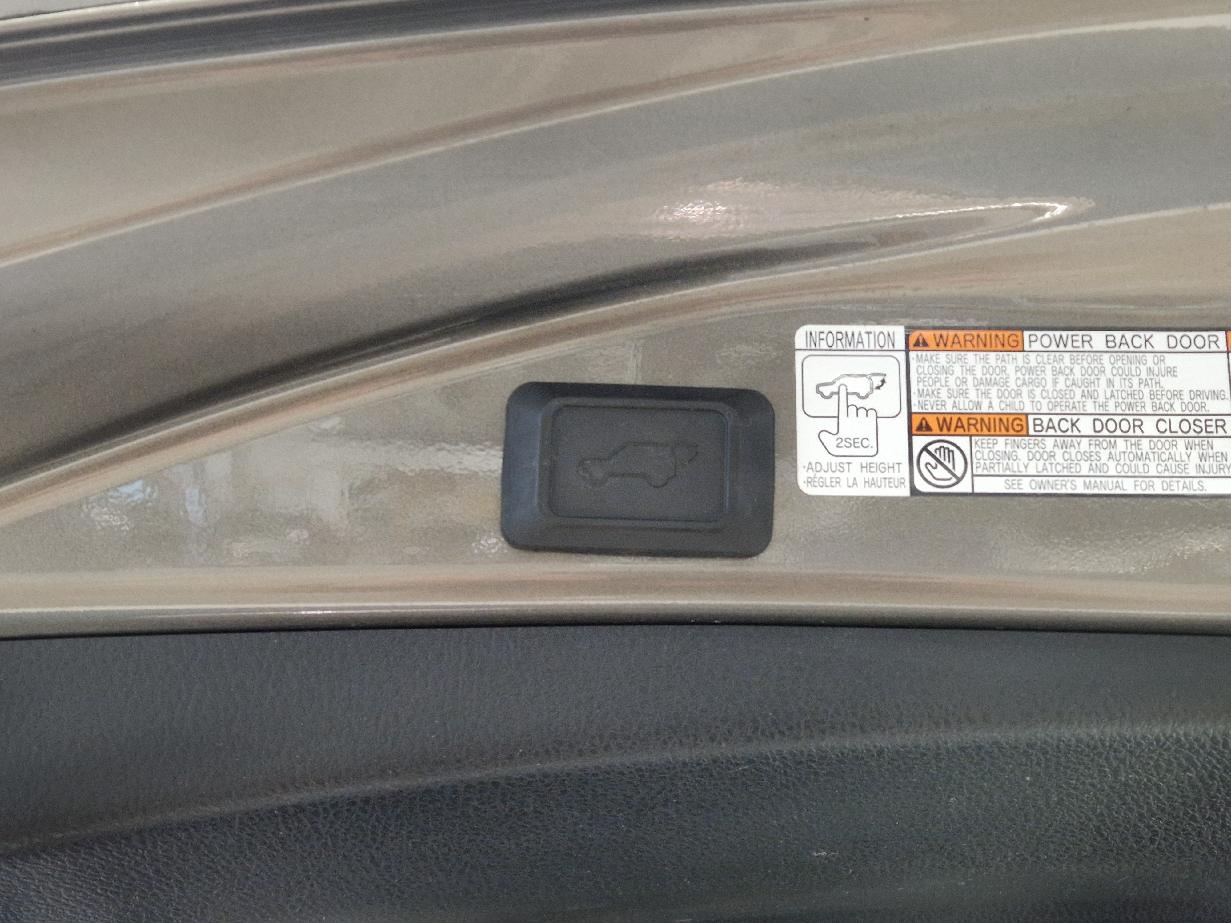 Toyota RAV4 2,5 HYBRID FWD ACTIVE