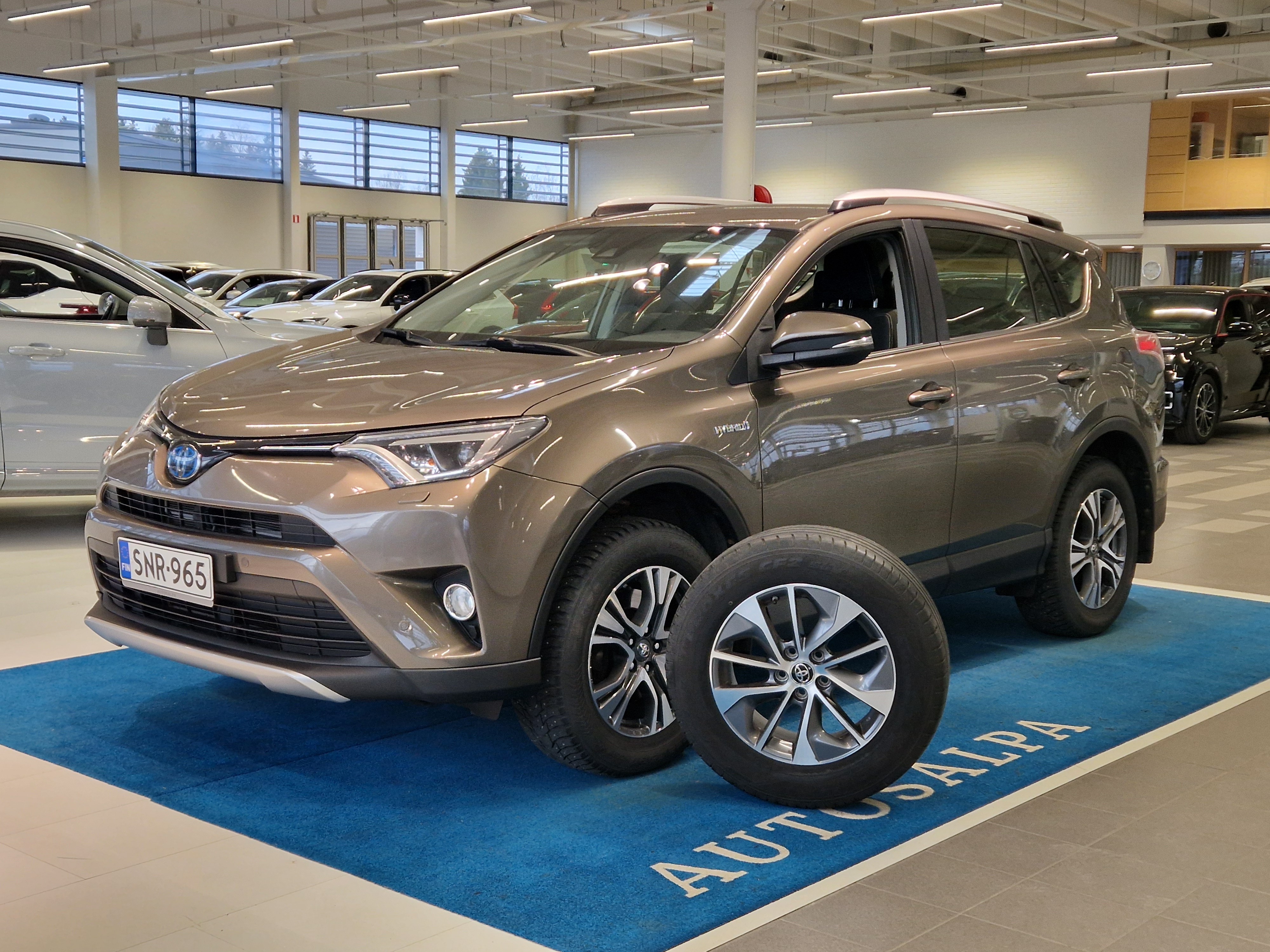 Toyota RAV4 2,5 HYBRID FWD ACTIVE