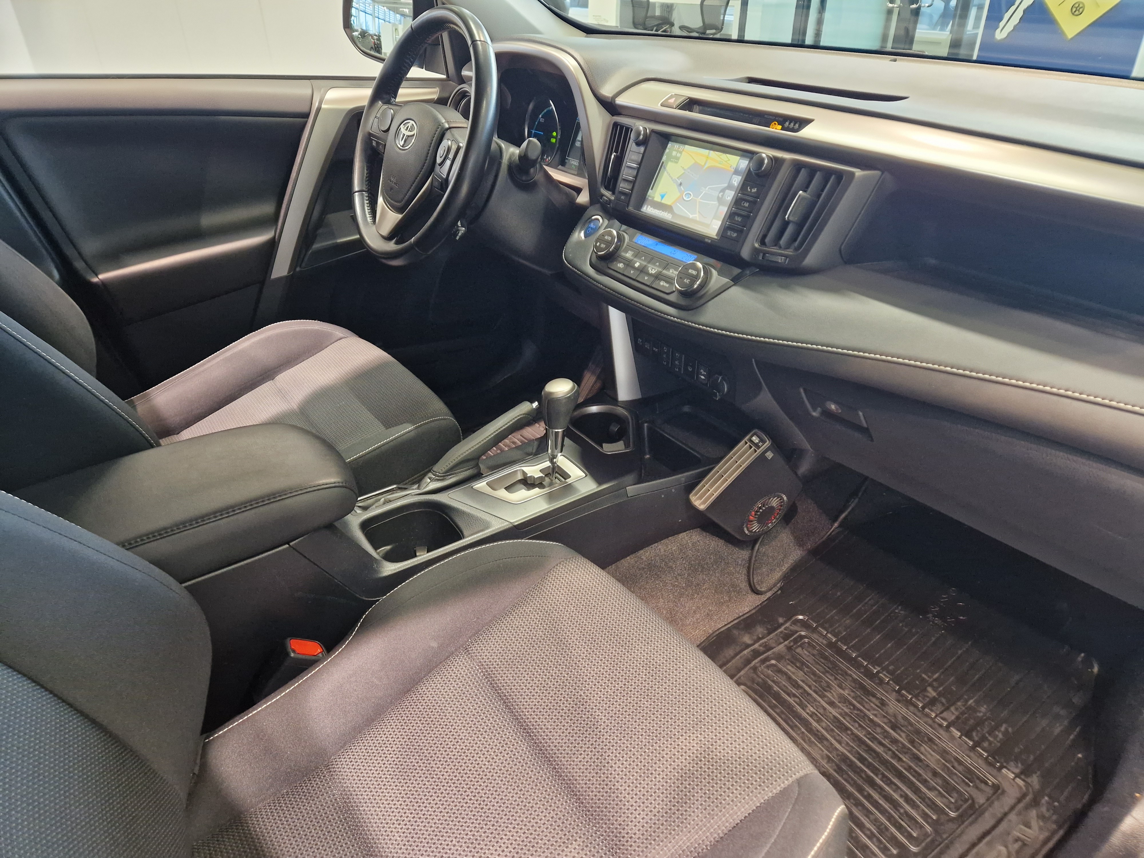 Toyota RAV4 2,5 HYBRID FWD ACTIVE