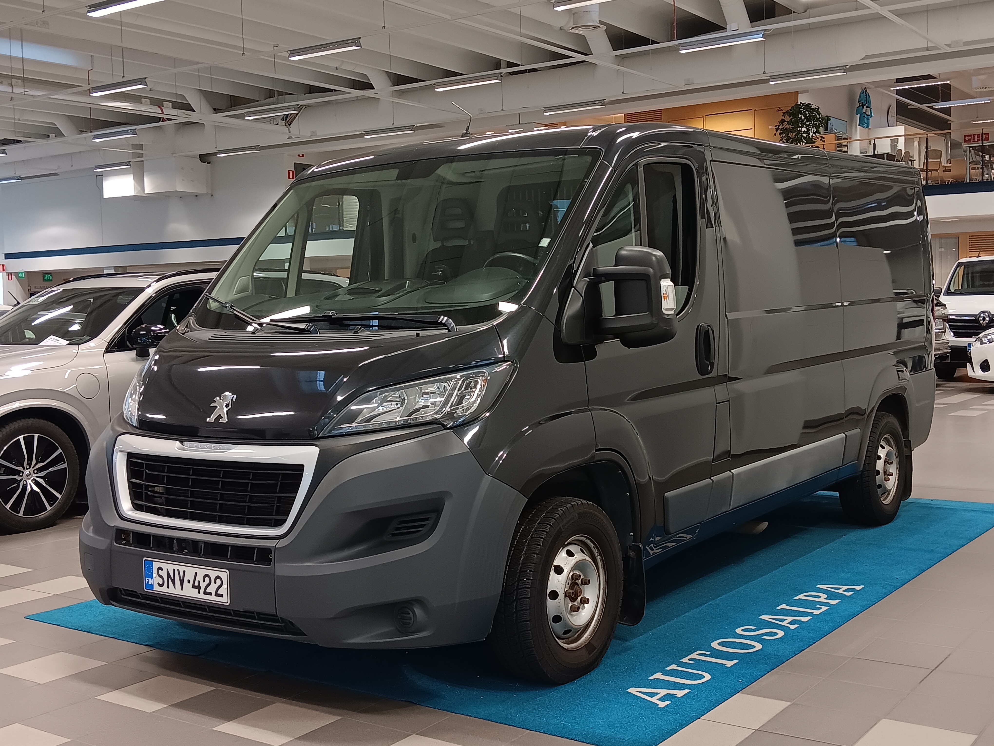Peugeot BOXER 335 L2H1 BLUEHDI 110