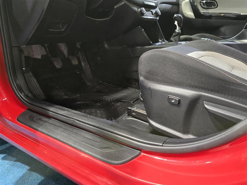 Kia CEE'D 1,0 ISG 120HV EX SW ECODYNAMICS