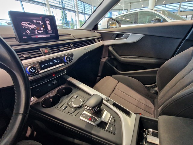 Audi A4 ALLROAD QUATTRO BUSINESS COMFORT EDITION 2,0 TDI 120 KW QUATTRO S