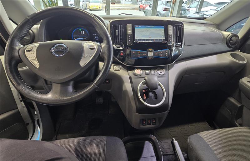 Nissan E-NV200 VAN A/T PREMIUM 40 KWH BLIND FD BLIND DSD FI