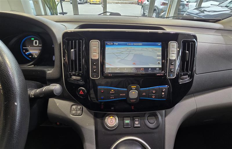 Nissan E-NV200 VAN A/T PREMIUM 40 KWH BLIND FD BLIND DSD FI