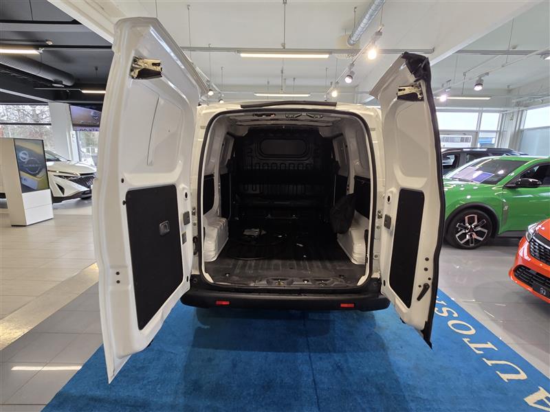 Nissan E-NV200 VAN A/T PREMIUM 40 KWH BLIND FD BLIND DSD FI