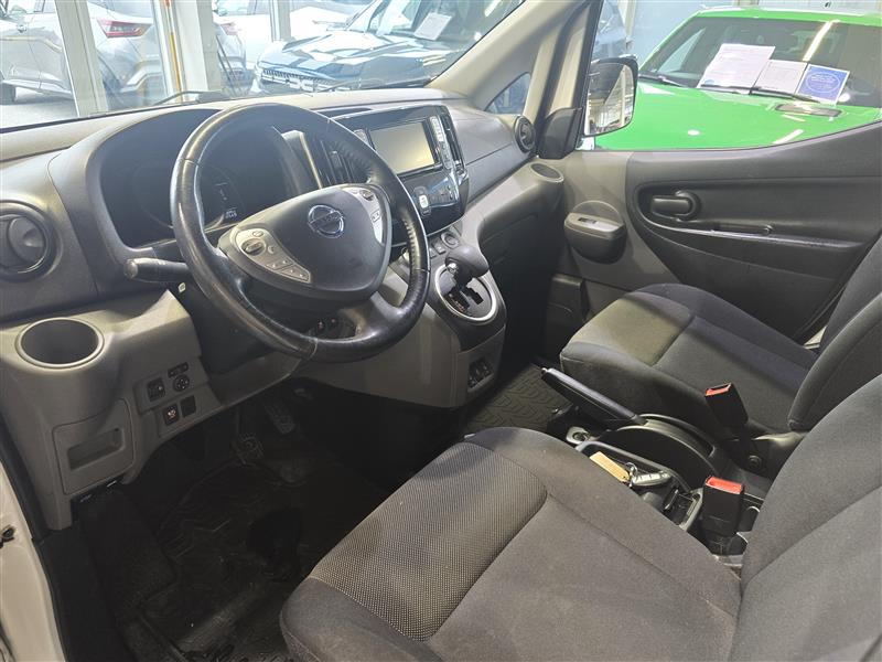 Nissan E-NV200 VAN A/T PREMIUM 40 KWH BLIND FD BLIND DSD FI