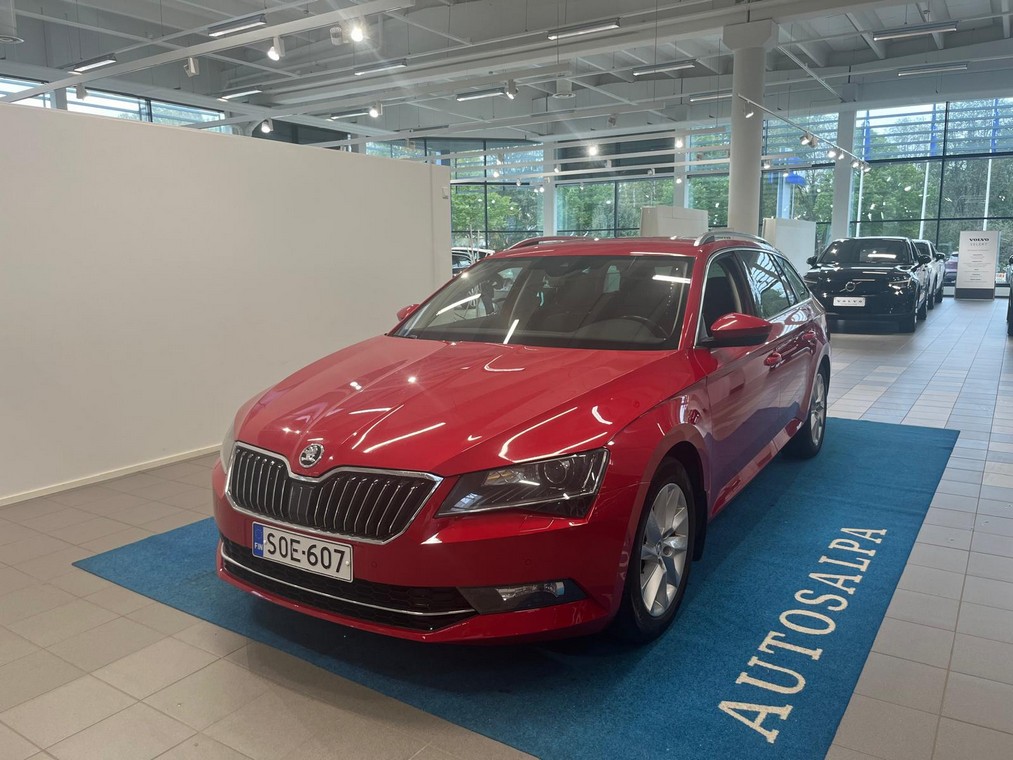 Skoda SUPERB COMBI 1,4 TSI ACT STYLE BUSINESSLINE DSG AUTOM.