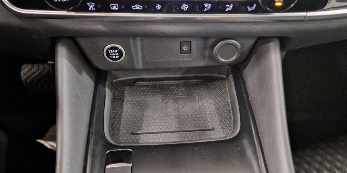 Nissan QASHQAI MHEV 158 XTRONIC 2WD N-CONNECTA 7 TFT