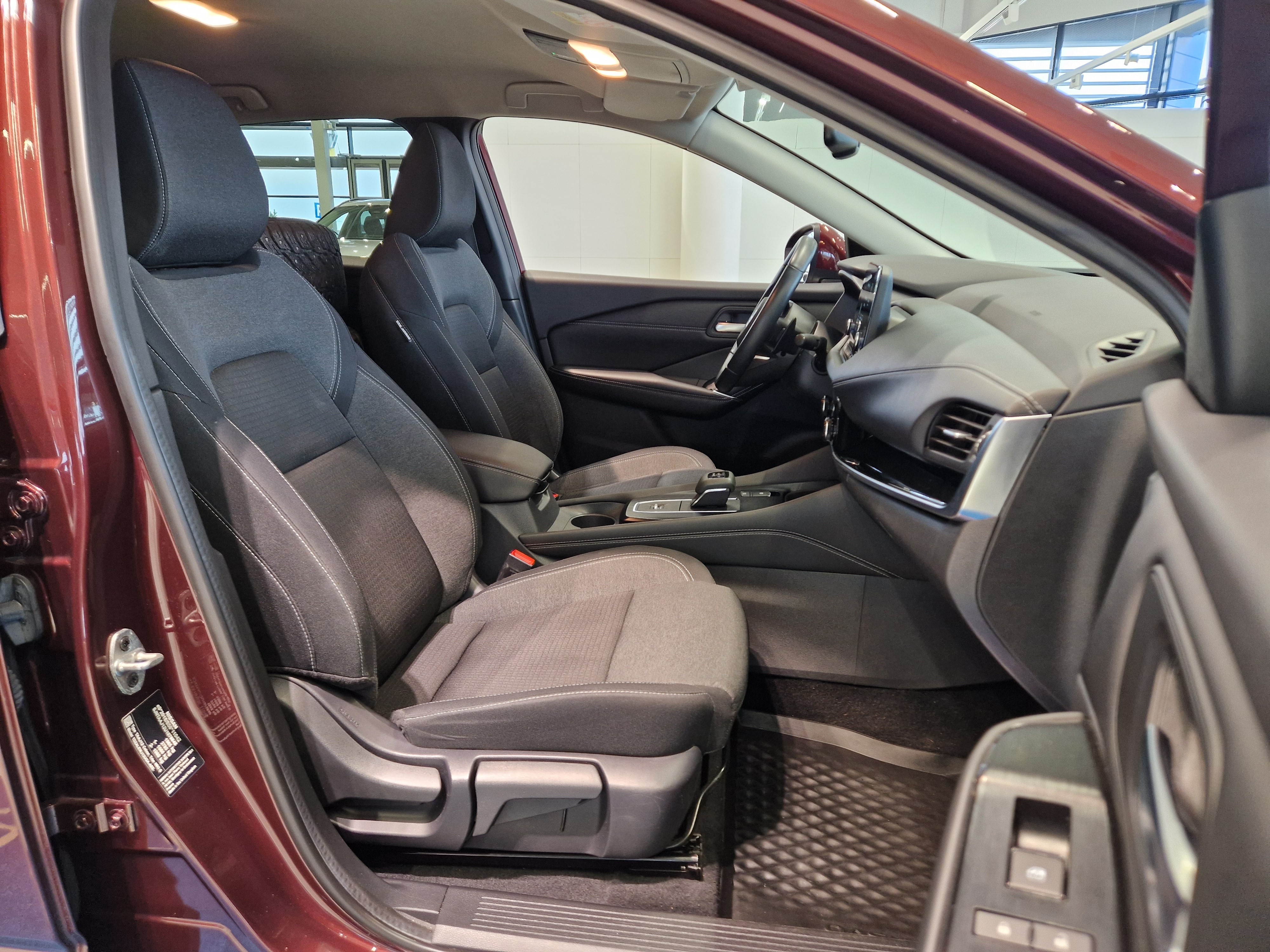 Nissan QASHQAI MHEV 158 XTRONIC 2WD N-CONNECTA 7 TFT