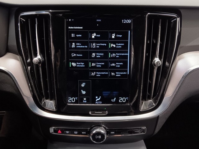 Volvo V60 T8 AWD LONG RANGE R-DESIGN. TAKUU 24KK/40TKM