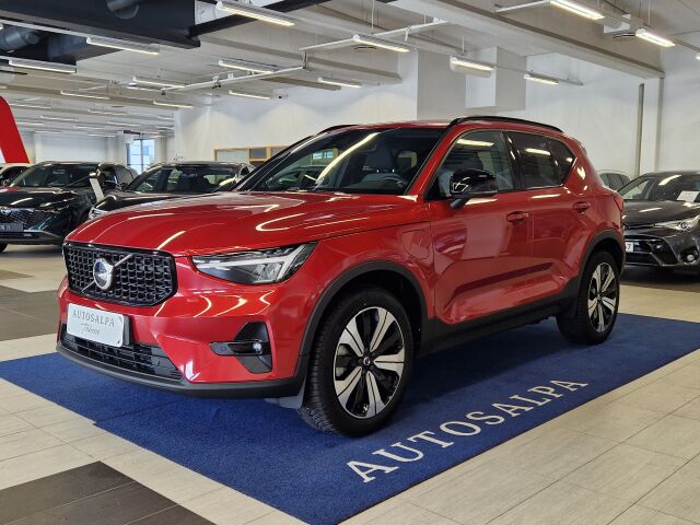volvo XC40 T5 TWE PLUS DARK TAKUU 24KK/40TKM