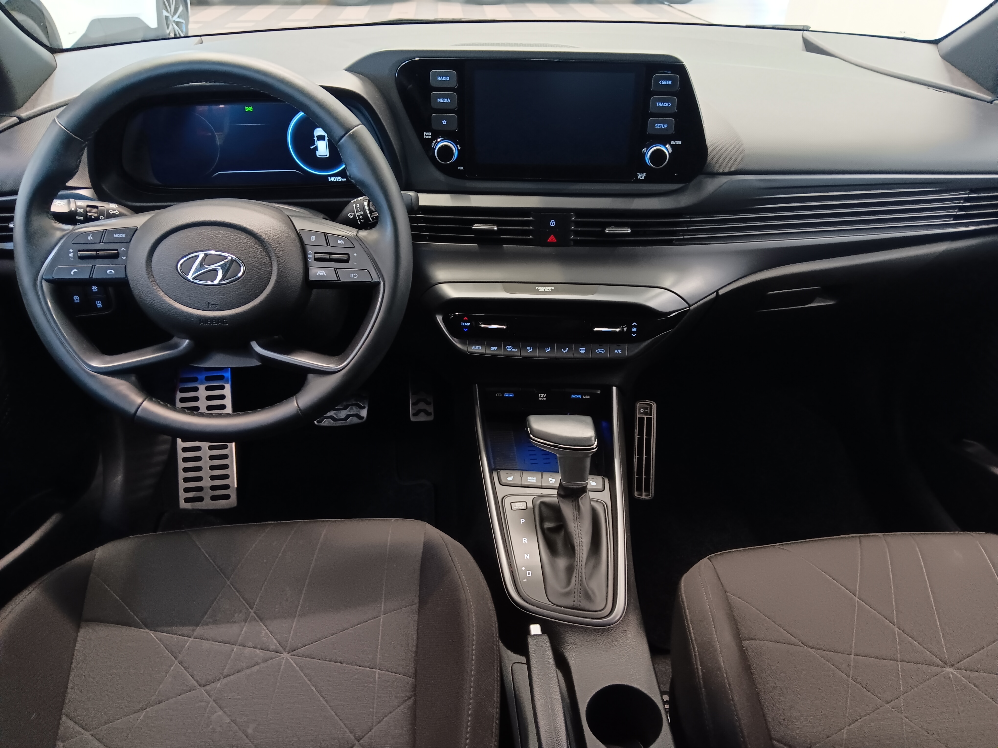 Hyundai BAYON 1.0 T-GDI 100 HV 48V HYBRID 7DCT-AUT. BLACK