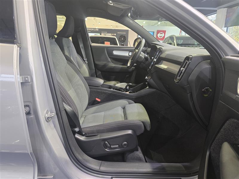 Volvo XC40 T4 TWE PLUS DARK AUT.