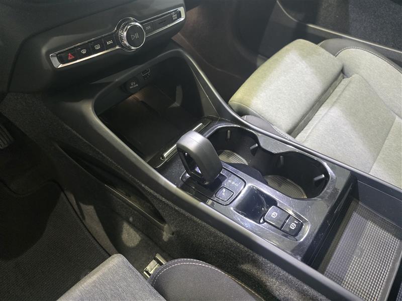 Volvo XC40 T4 TWE PLUS DARK AUT.