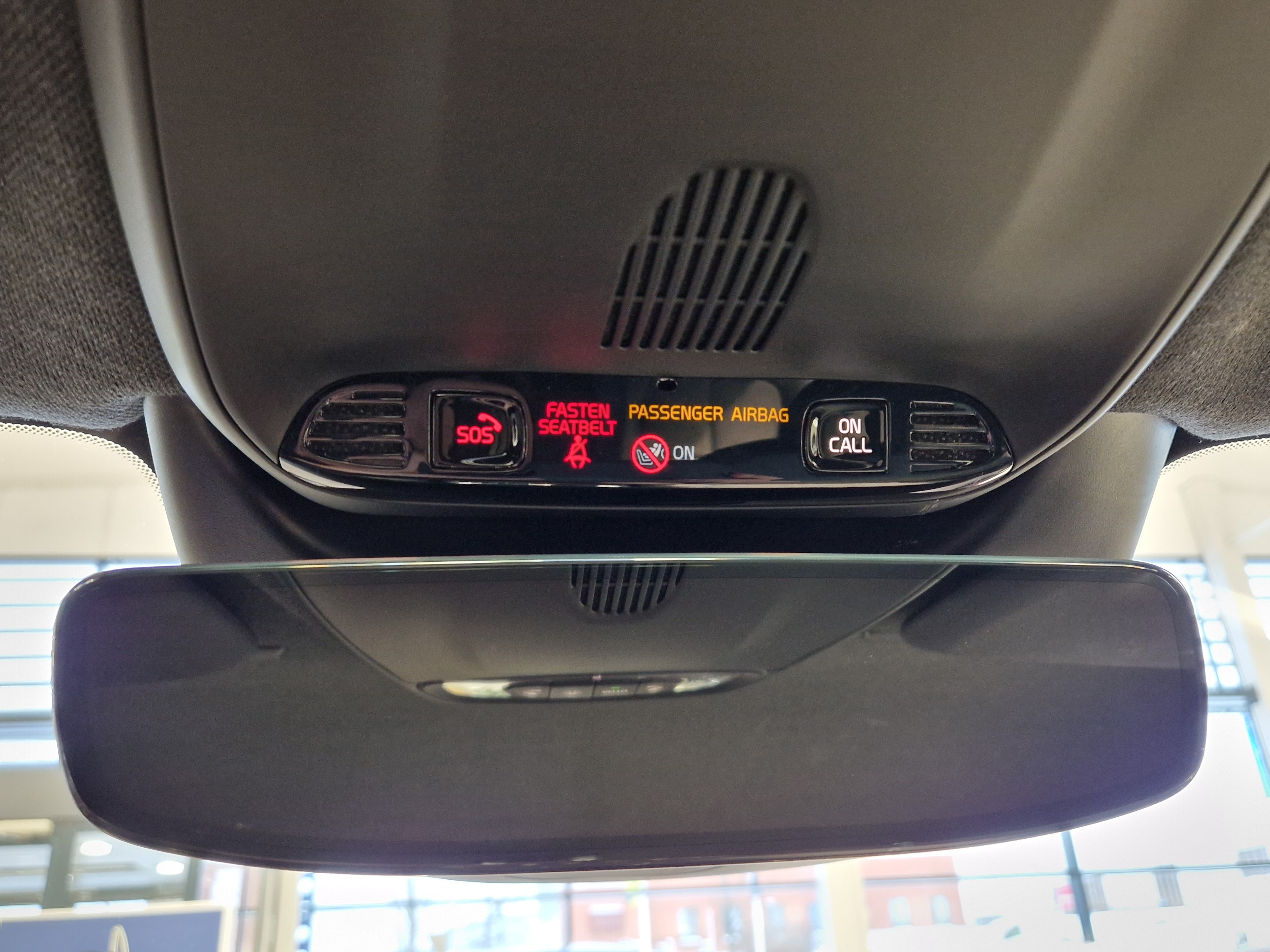 Volvo XC40 T5 TWE PLUS DARK TAKUU 24KK/40TKM