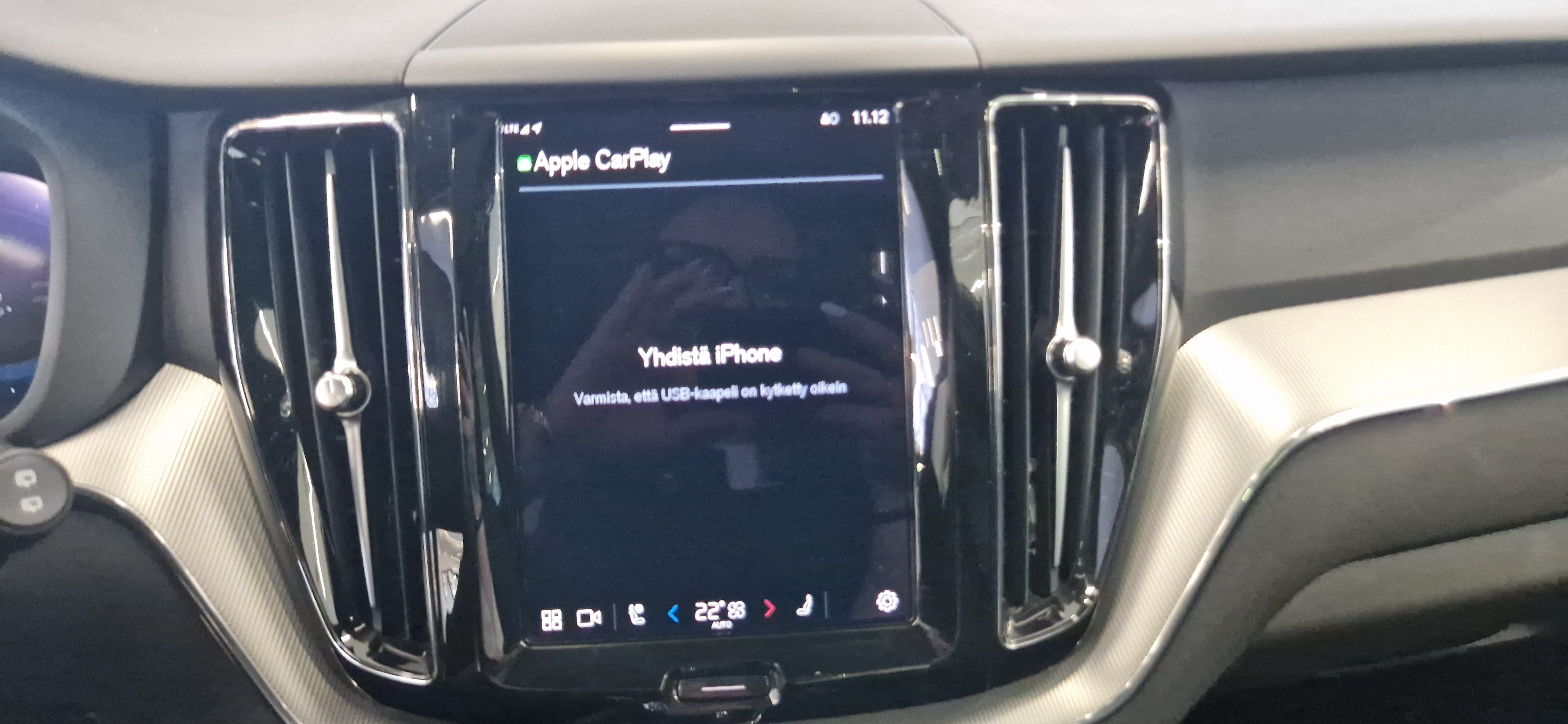 Volvo XC60 T8 AWD LONG RANGE PLUS DARK TAKUU 24KK/40TKM