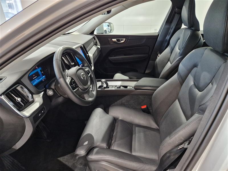 Volvo XC60 2024, kuva 5/27