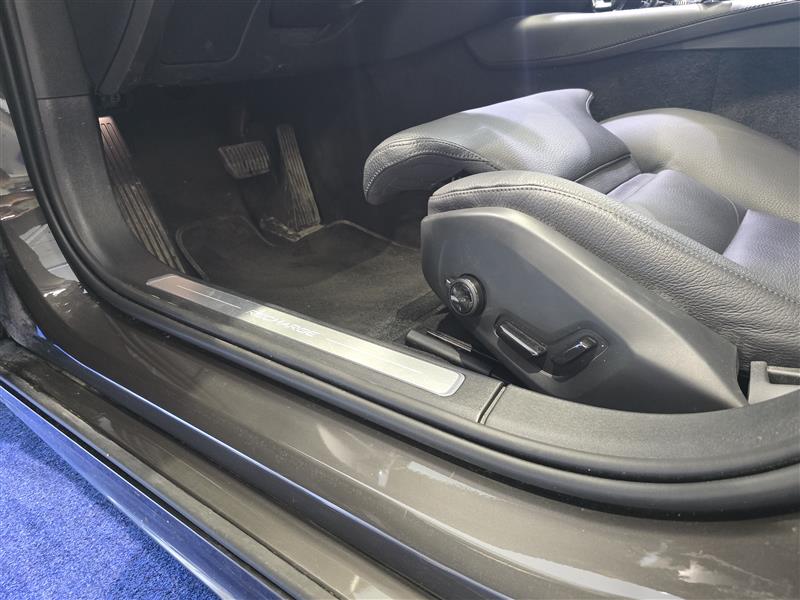 Volvo V90 T6 AWD LONG RANGE PLUS BRIGHT TAKUU 24KK/40TKM.