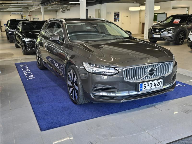 Volvo V90 2024, kuva 2/23