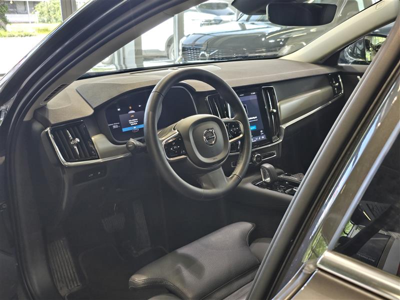 Volvo V90 2024, kuva 5/23