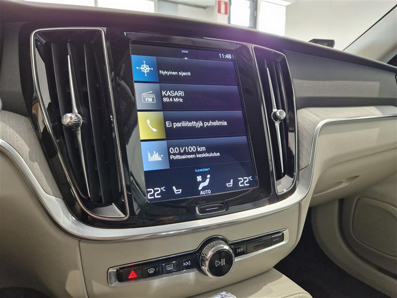 Volvo V60 T6 TWE AWD INSCRIPTION TAKUU 24KK/40TKM