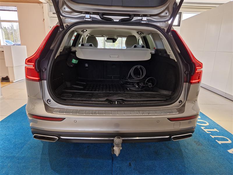 Volvo V60 T6 TWE AWD INSCRIPTION TAKUU 24KK/40TKM