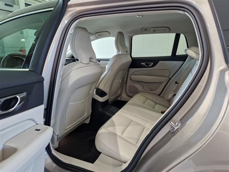 Volvo V60 T6 TWE AWD INSCRIPTION TAKUU 24KK/40TKM