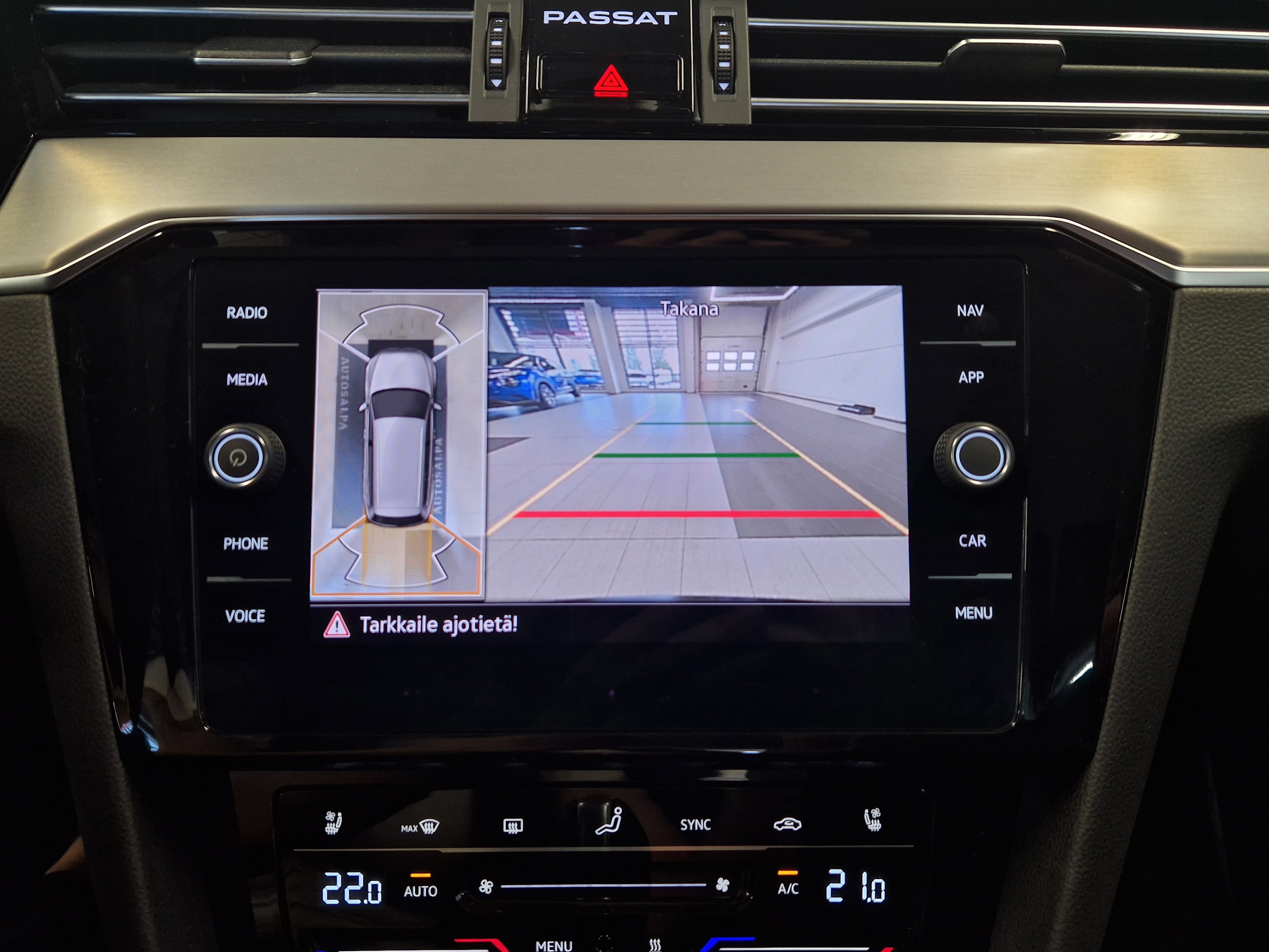 Volkswagen PASSAT VARIANT R-LINE BUSINESS 2,0 TDI 110 KW DSG