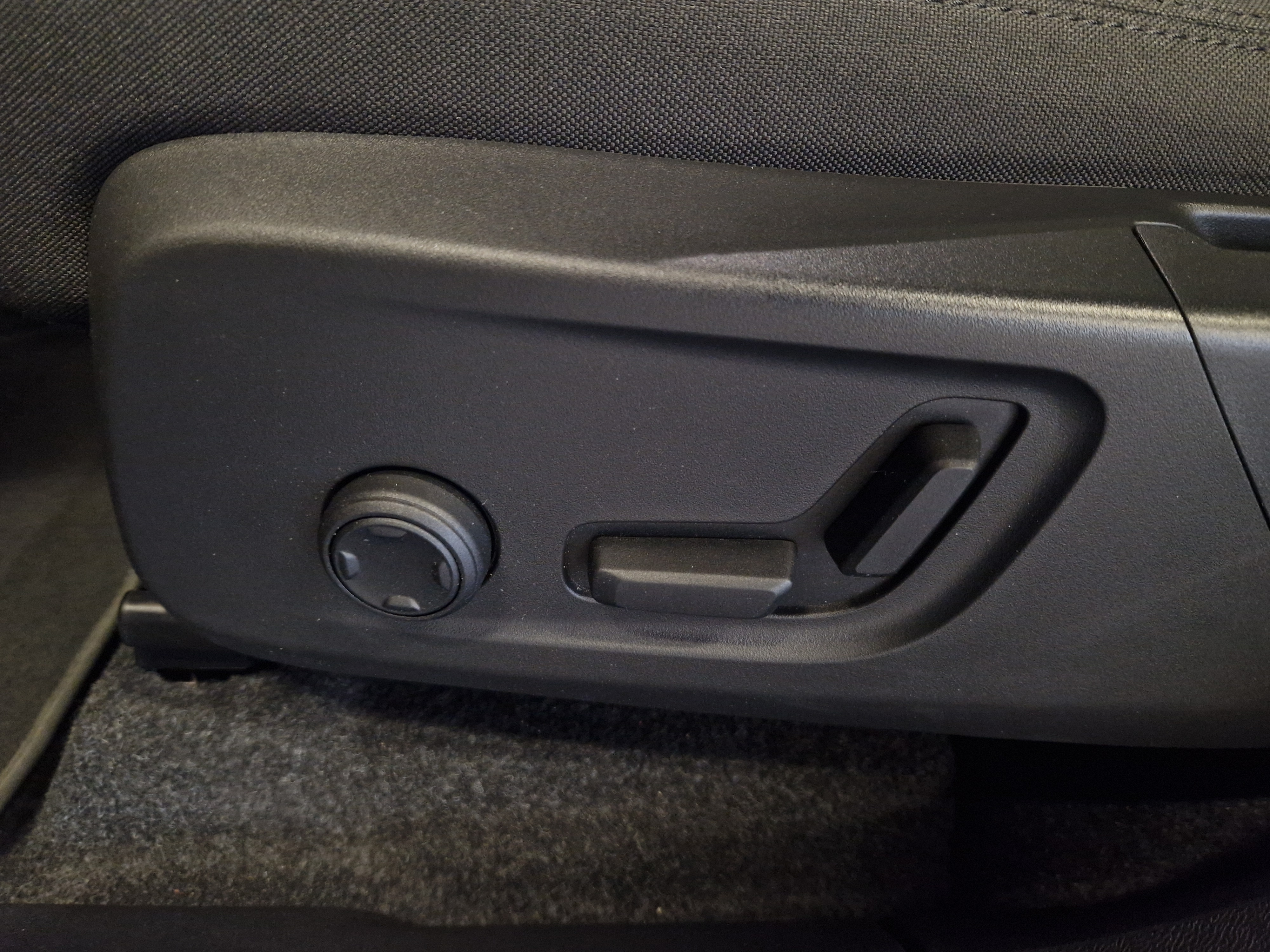 Volvo C40 Recharge Twin Plus 2024, bild 7/19