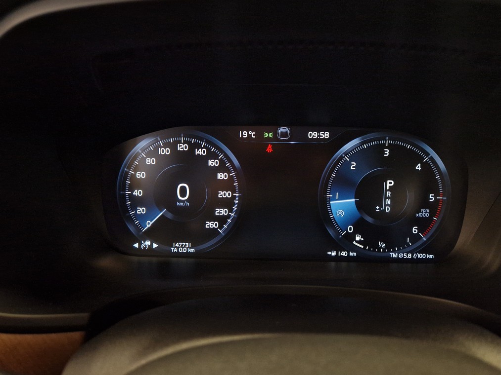 Volvo V90 D3 BUSINESS INSCRIPTION AUT