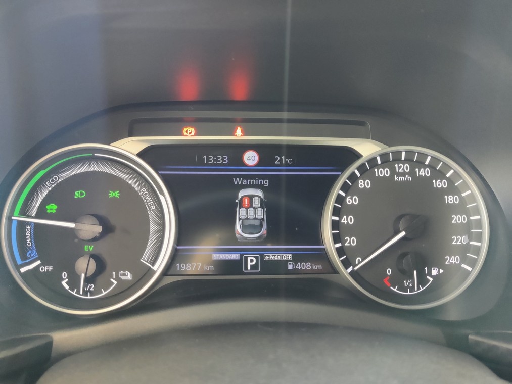 Nissan JUKE DIG-T 143HP 4AMT N-CONNECTA + NAVI HEV
