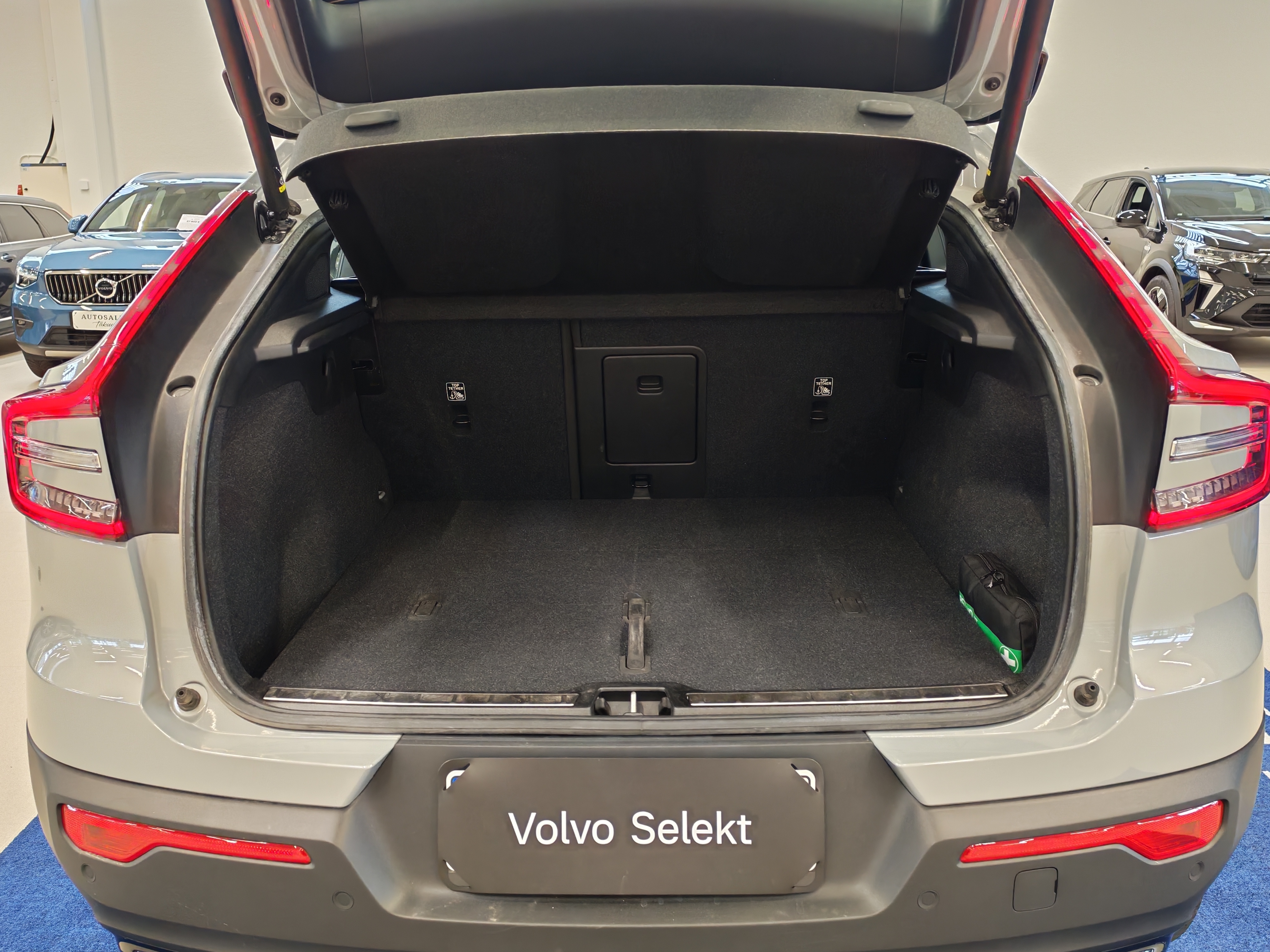 Volvo C40 RECHARGE SINGLE PLUS EXTENDED RANGE