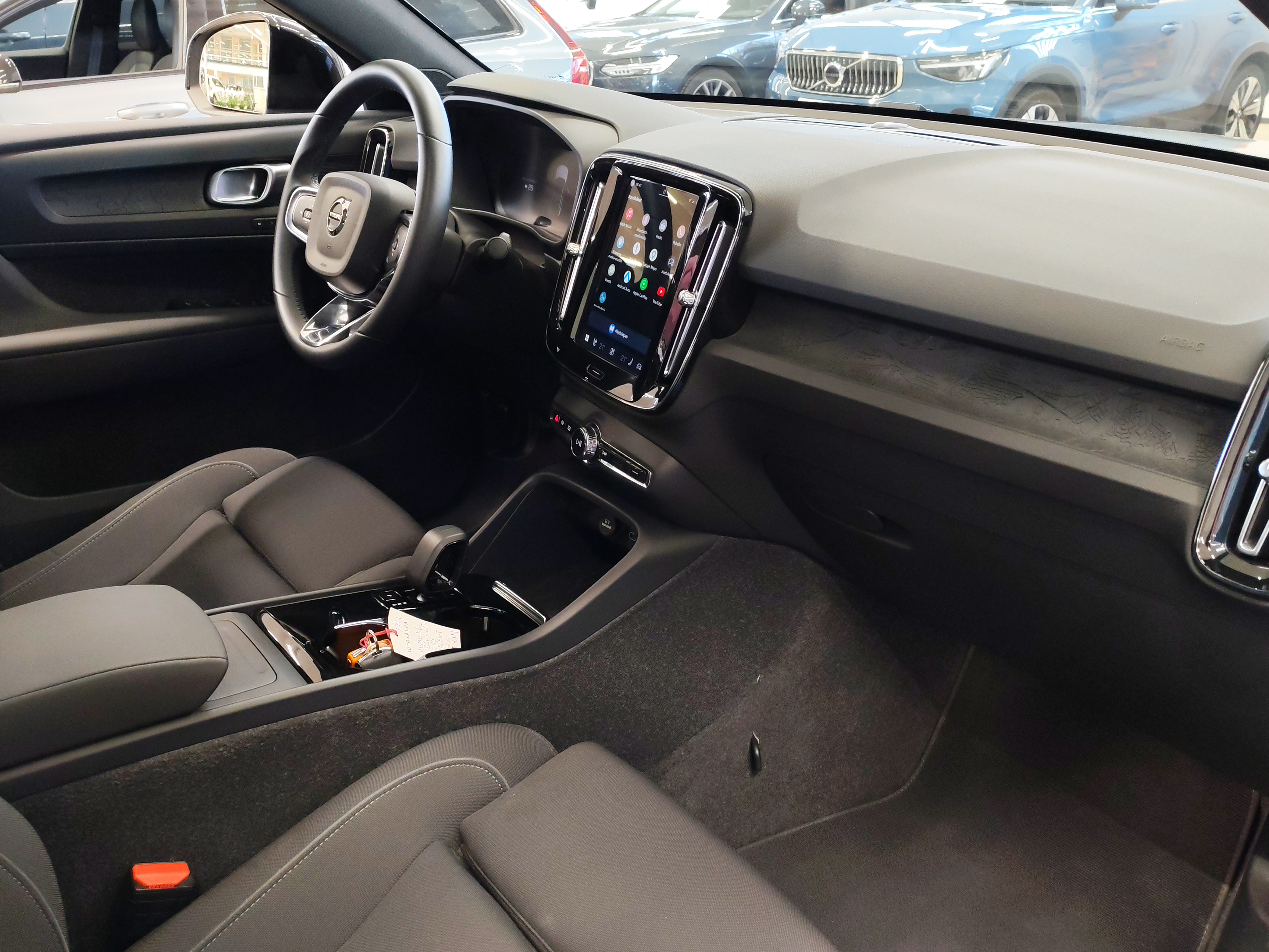 Volvo C40 2024, kuva 7/23