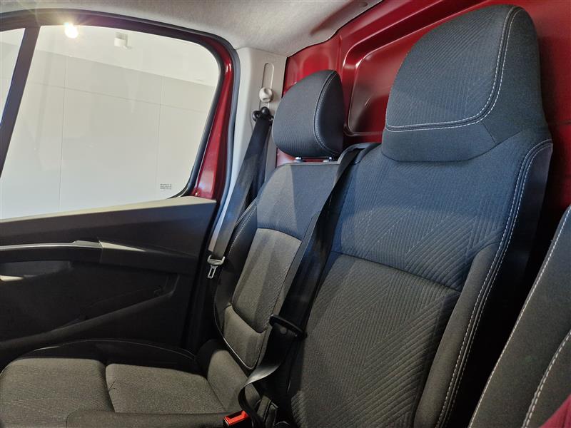 Nissan PRIMASTAR VAN DCI150 A/T L2 H1 N-CONNECTA BLIND FD BLIND DSD
